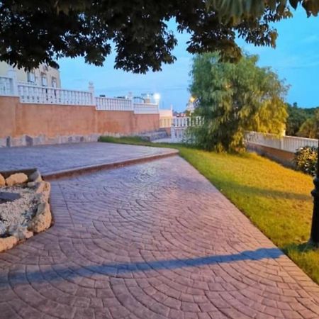Casa Kris Apartment Орихуела Екстериор снимка
